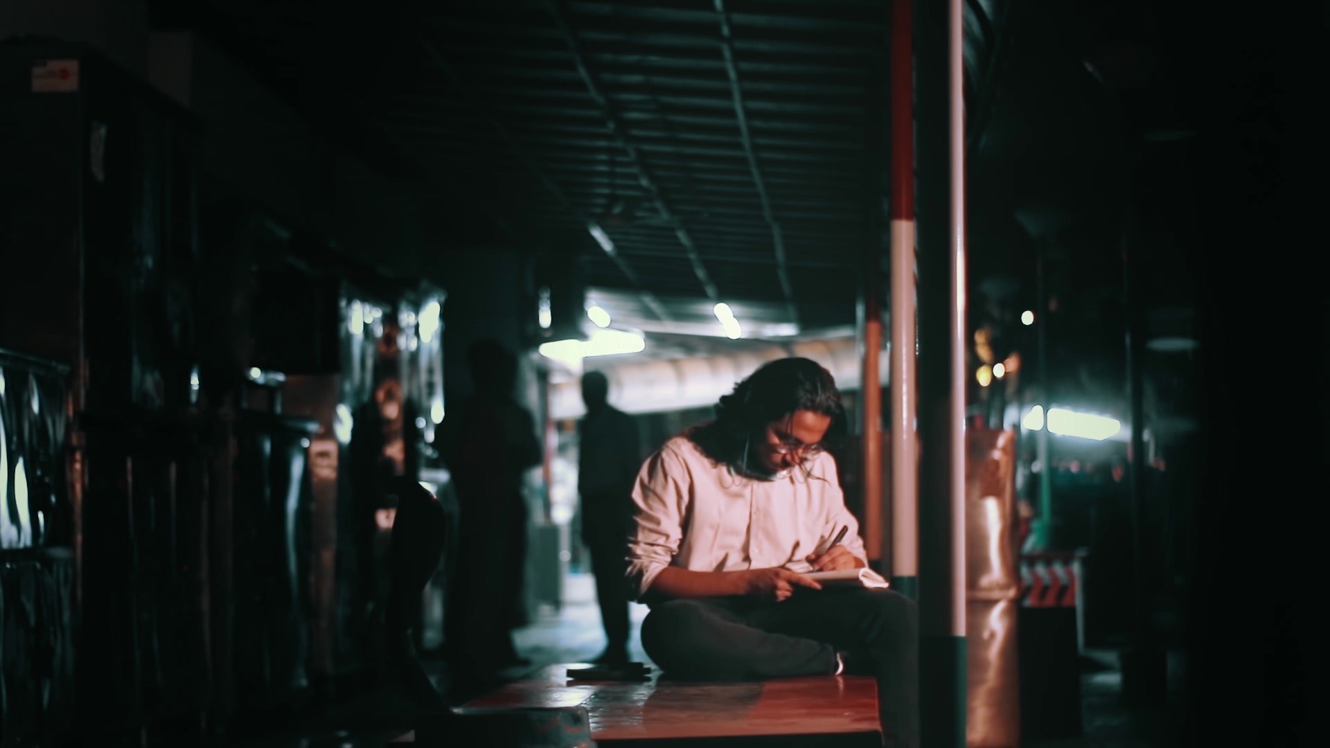 Almost Famous — frame 4