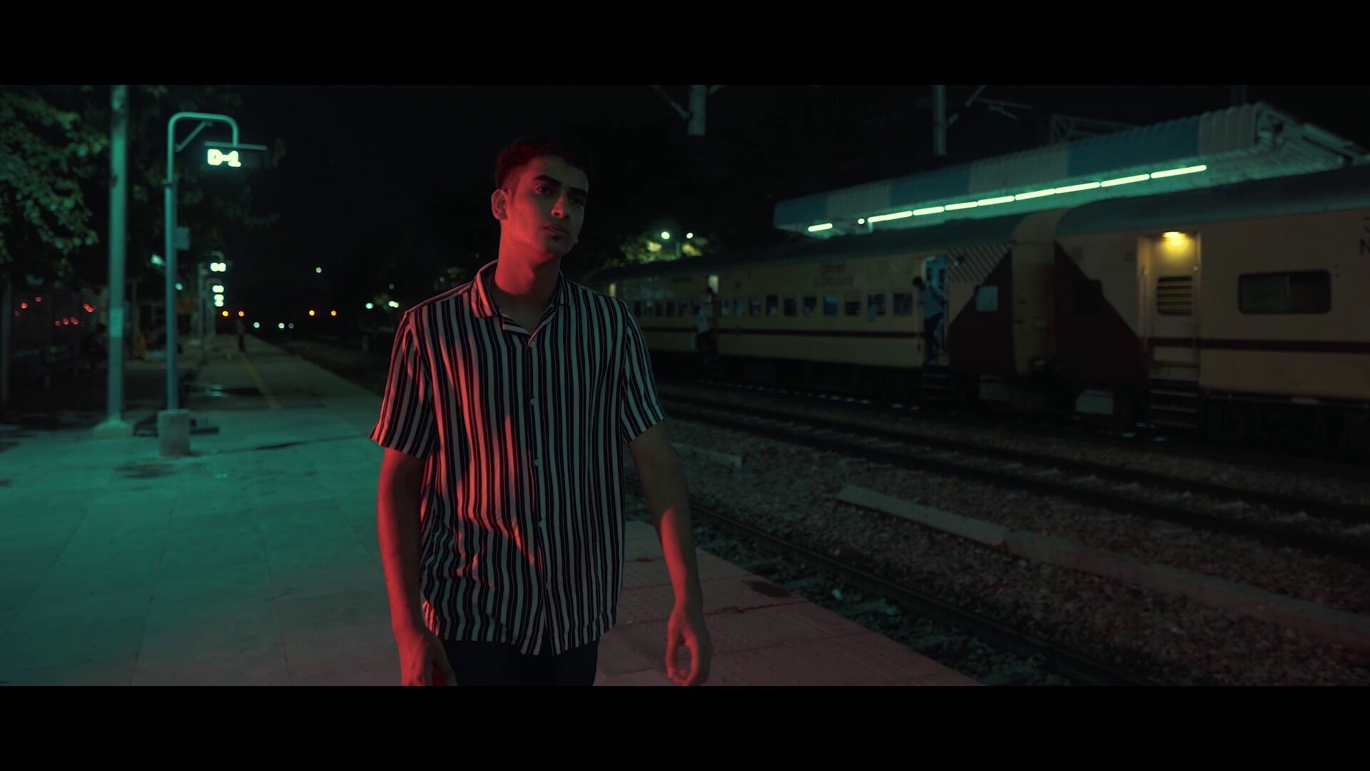Rooh — frame 8